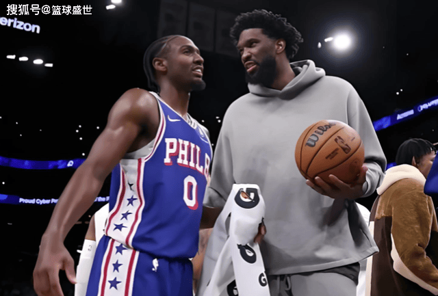 包含费城76人迎全明星赛关键赛,赛后更衣室发声,气氛紧张,控场能力受关注的词条-AYX