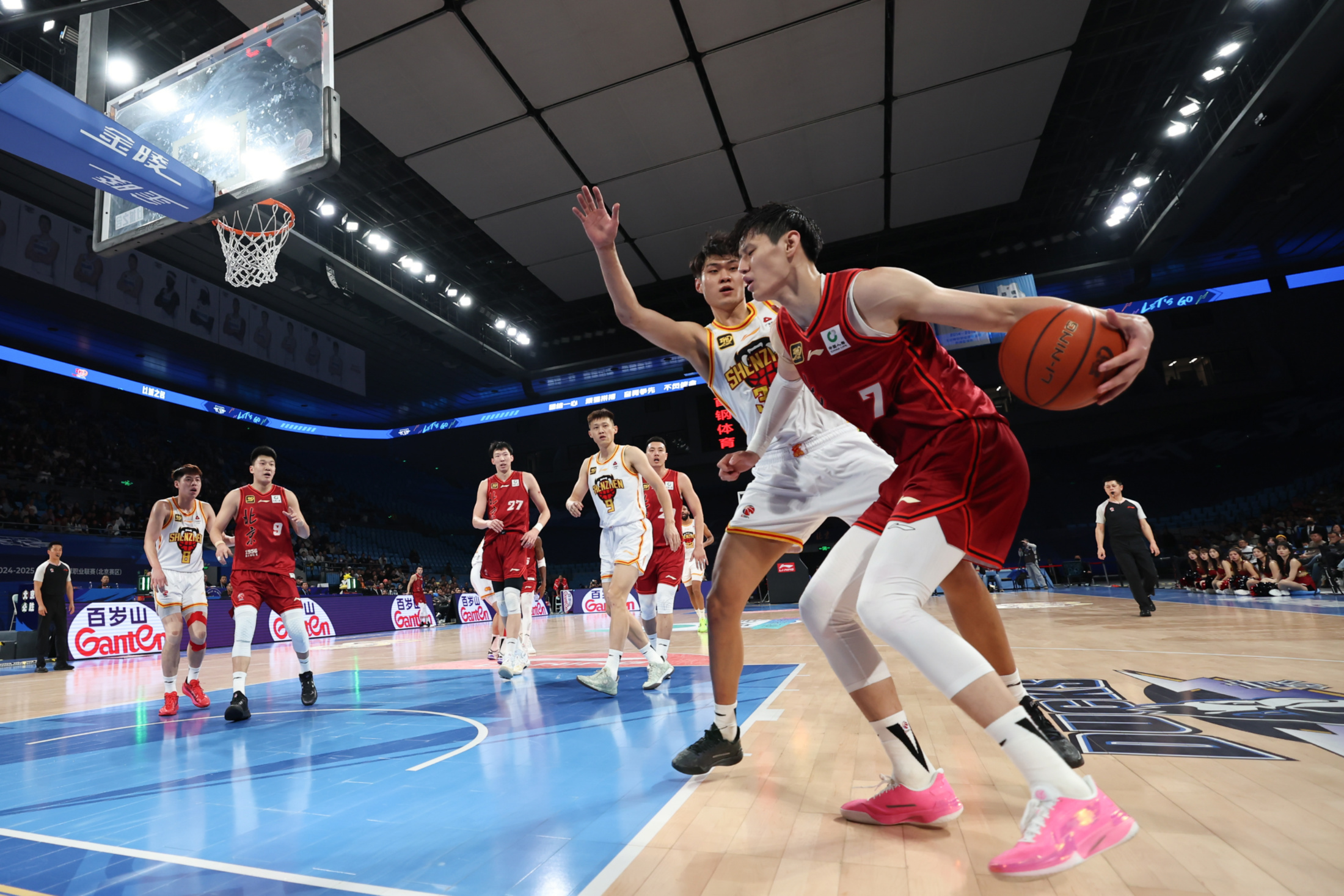 包含今晚CBA季后赛焦点战；西汉姆完成体检；底气十足；身体对抗强度拉满的词条-爱游戏娱乐